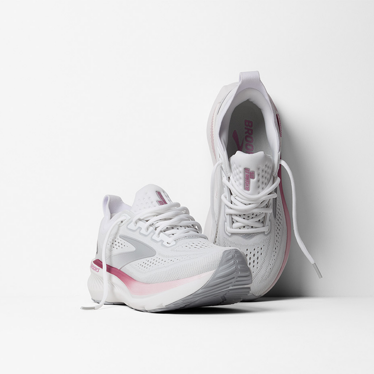 Brooks Glycerin GTS 23 Running Shoe Women's - White/Harbor Mist/Metallic